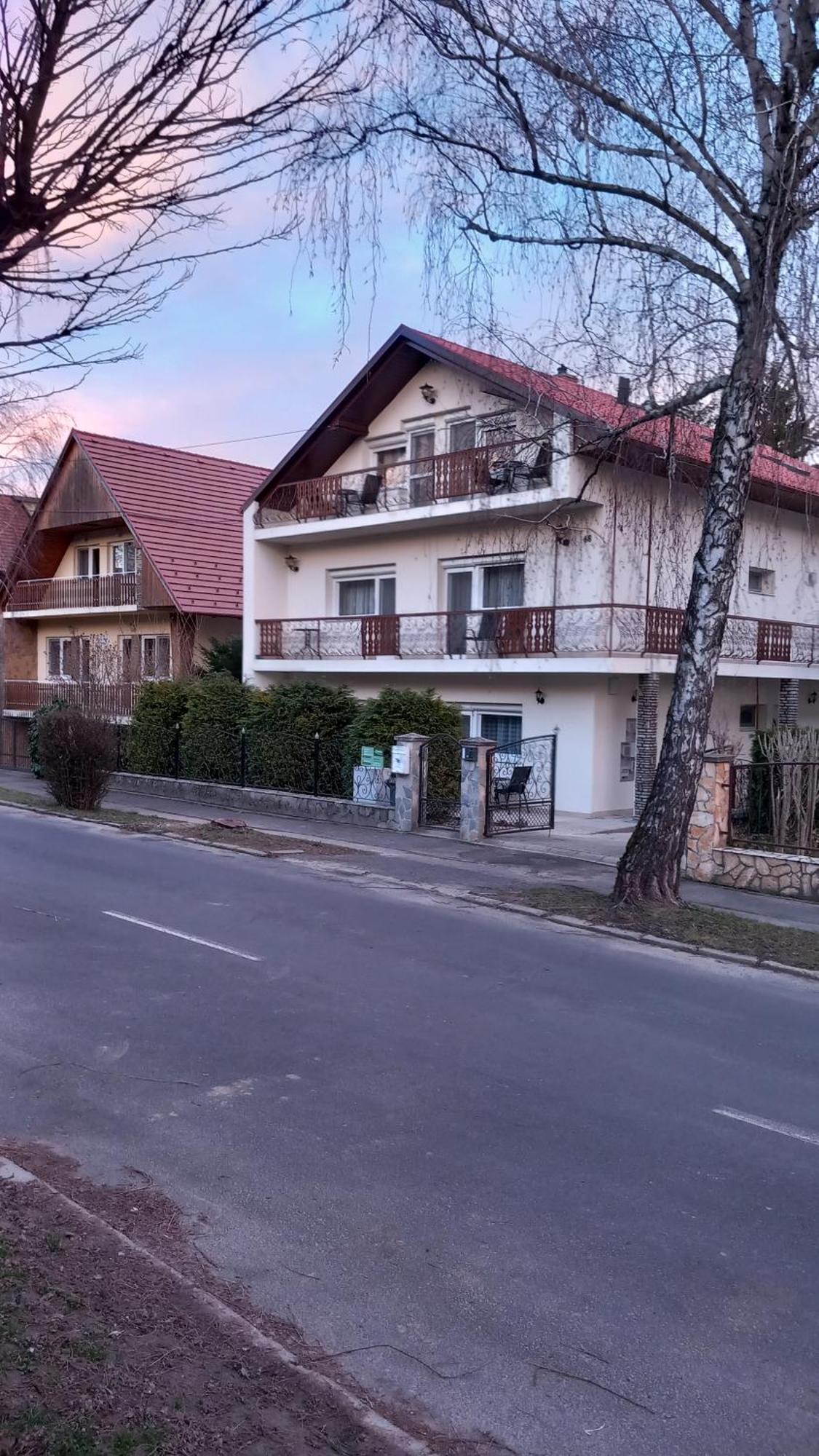 Elena Villa Хевіз Екстер'єр фото
