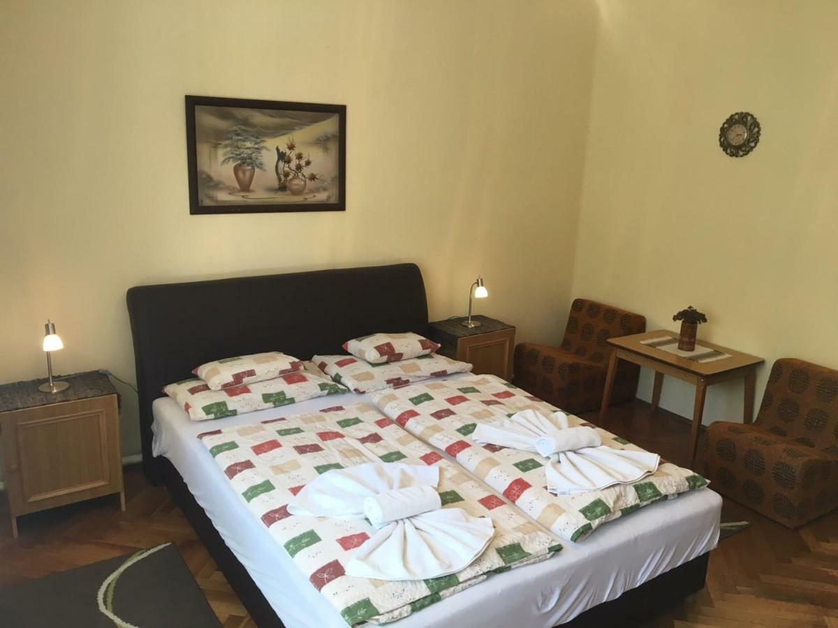 Elena Villa Хевіз Екстер'єр фото